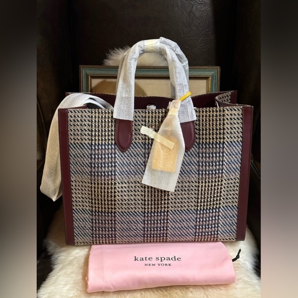 KATE SPADE NY TOTE BAG W/strap! NWT!!! And dustbag! THE FULL INCLUSION - Picture 13 of 13